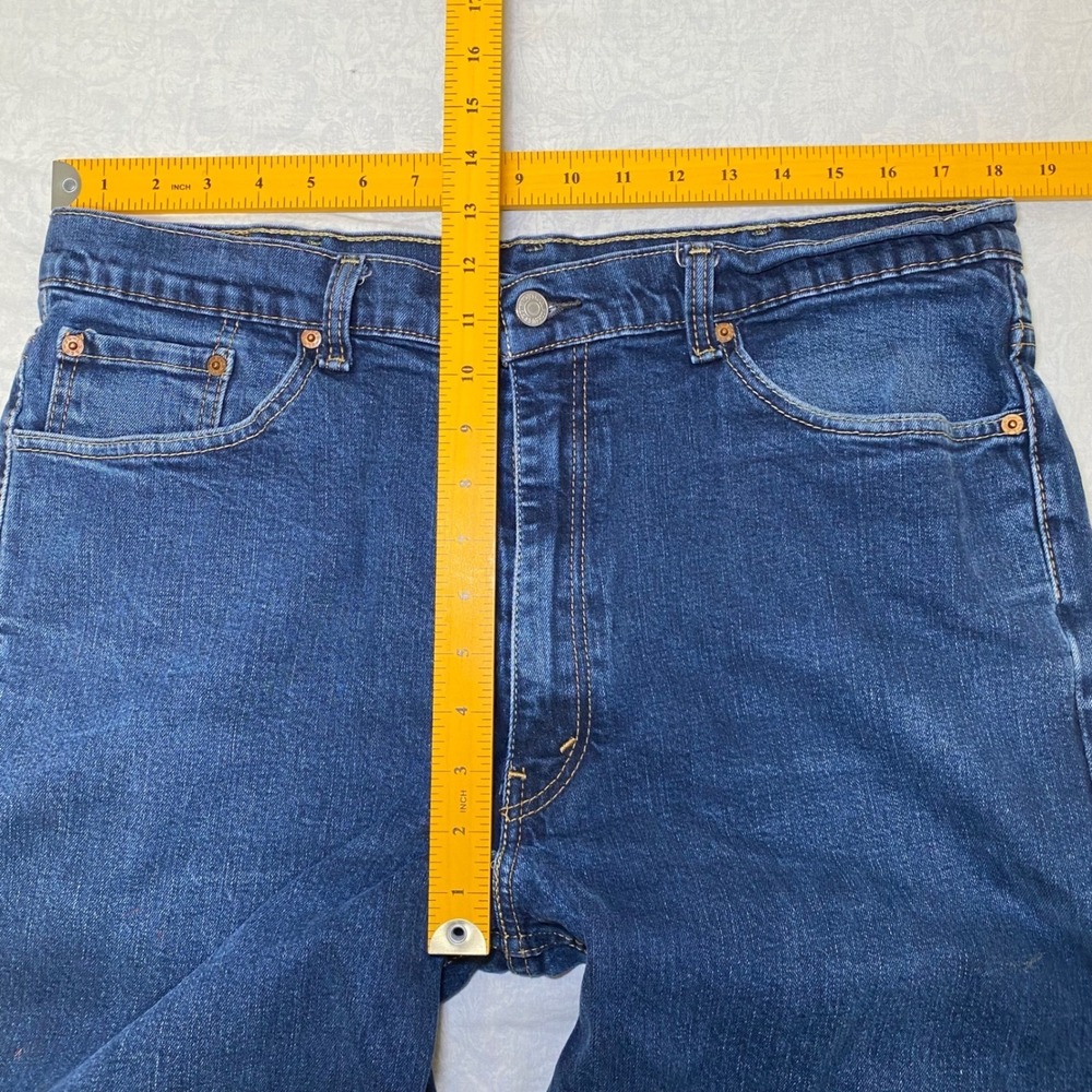 Levi's 550 Relaxed Fit Men's Jeans 40x32 Blue Tapered Denim Red Tab - Picture 2 of 9